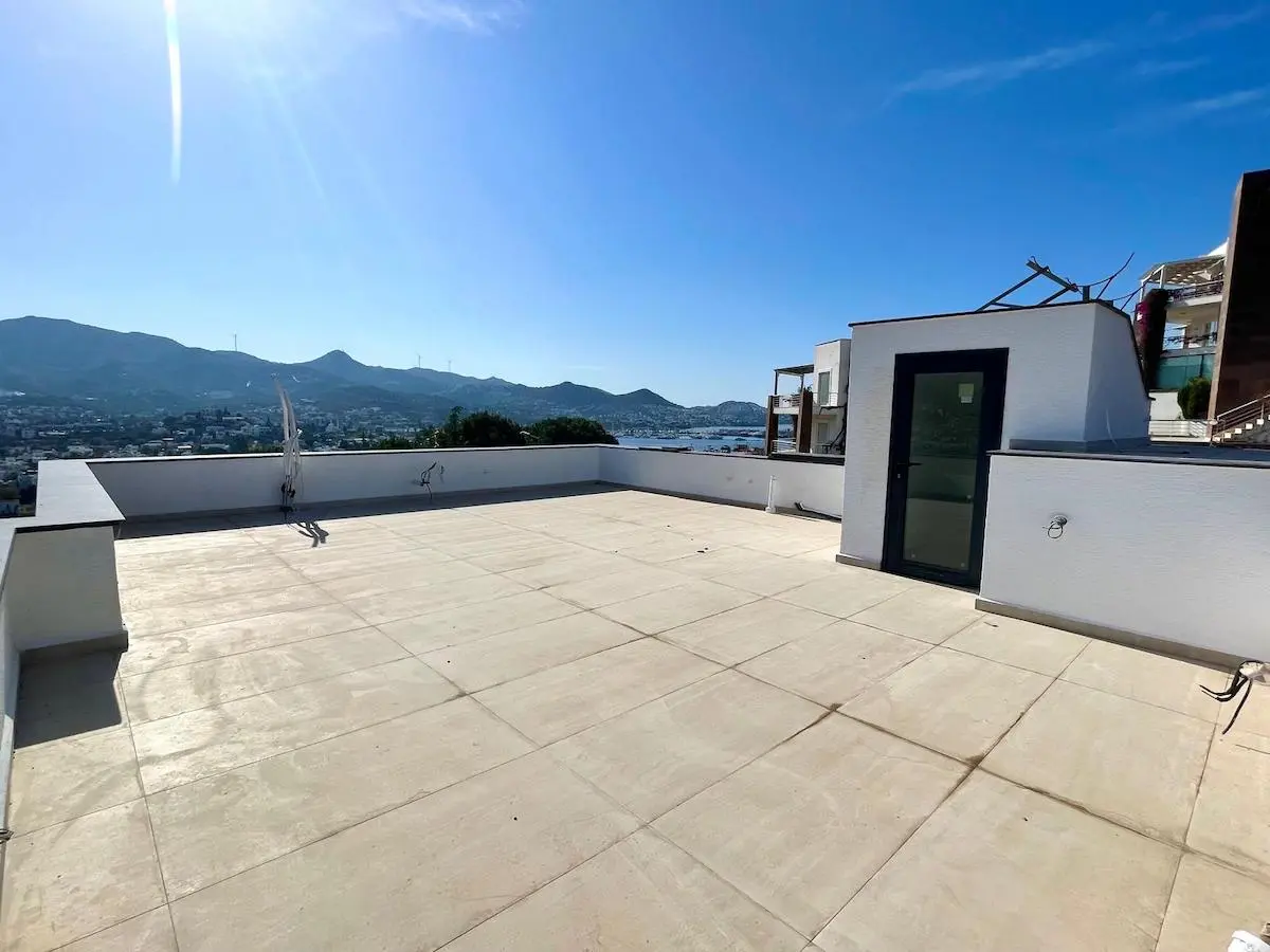 Roof terrace